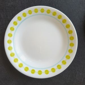 (4) Corelle South Beach Bread & Butter Plates Green